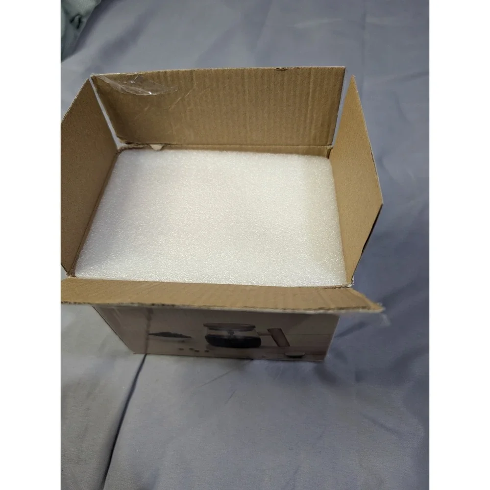 The Unbranded Brand open box
